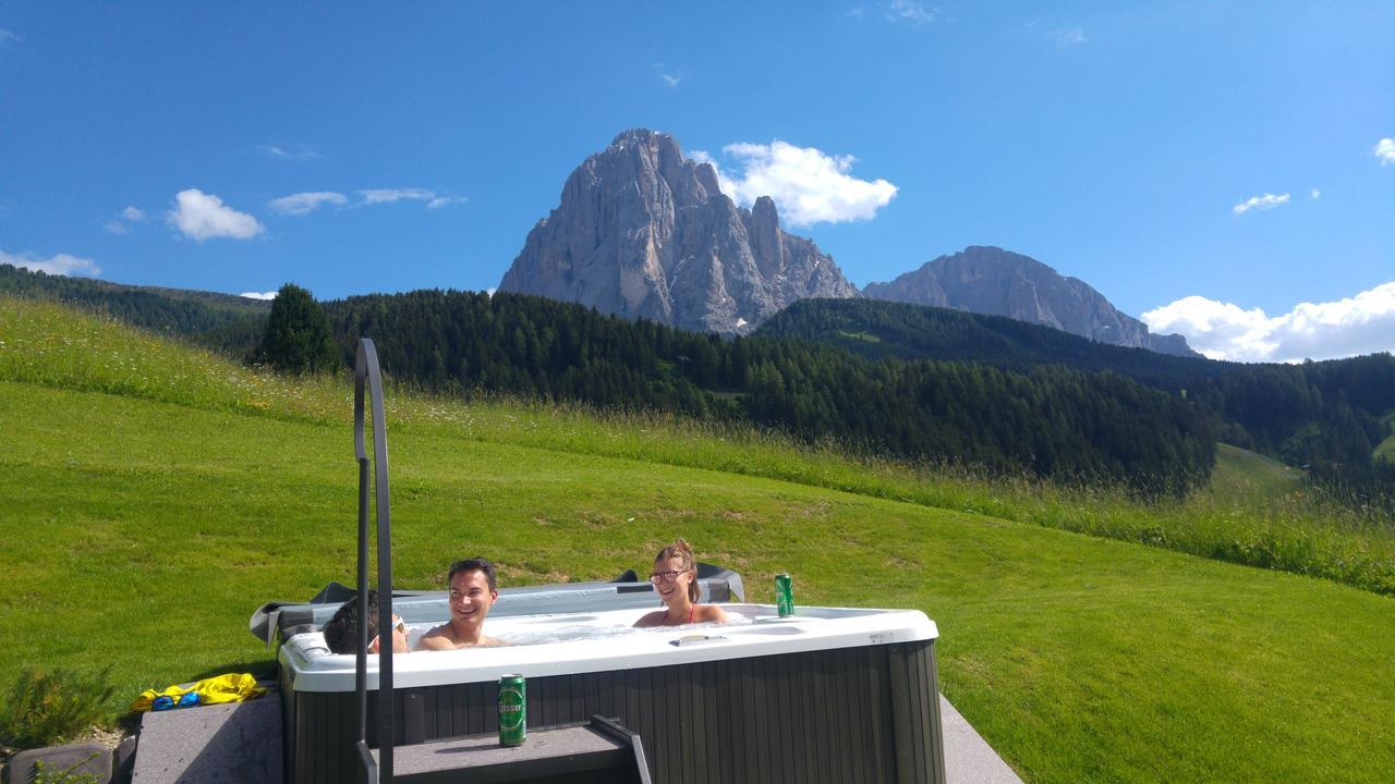 Apartments Antines Selva di Val Gardena Exteriör bild